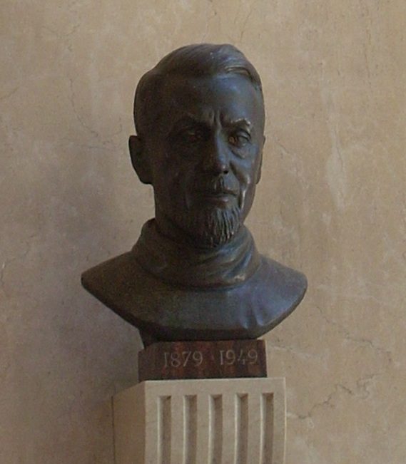 Maurizio Pincherle's bust, Ospedale Gozzadini, Bologna - 02.JPG